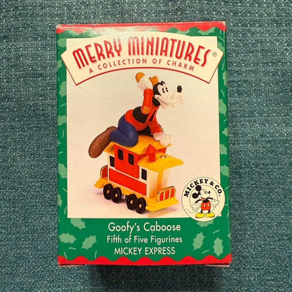 Hallmark Merry Miniatures Disney Goofy Caboose Mickey Express Figurine 1998
